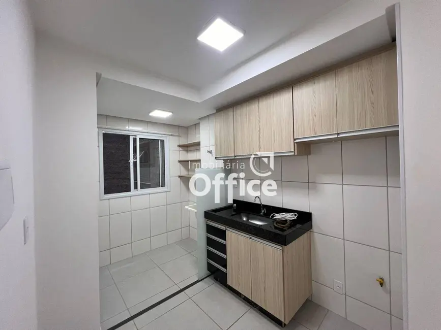 Foto 8 de Apartamento com 2 quartos para alugar, 56m2 em Vila Santa Maria, Anapolis - GO