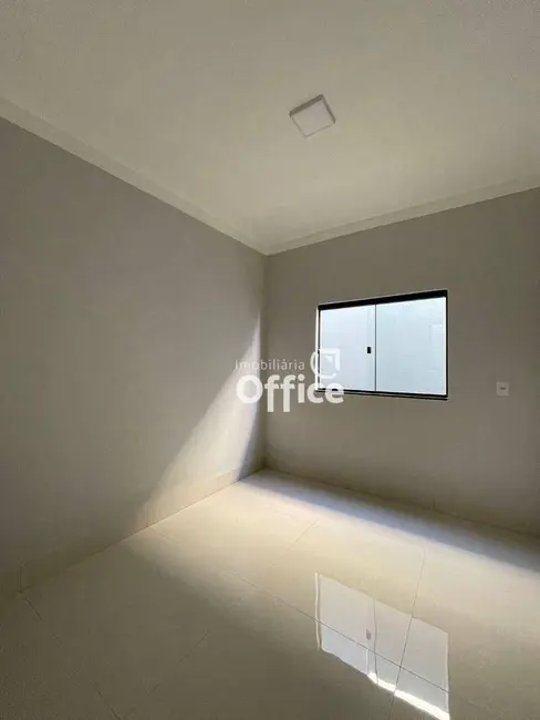 Foto 2 de Casa com 3 quartos à venda, 150m2 em Residencial Flor do Cerrado, Anapolis - GO
