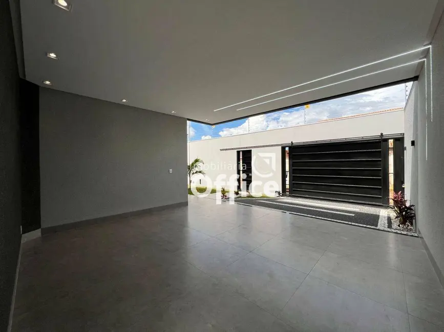 Foto 4 de Casa com 3 quartos à venda, 300m2 em Parque Brasília 2ª Etapa, Anapolis - GO