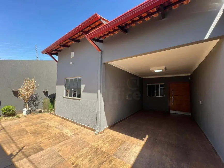 Foto 1 de Casa com 3 quartos à venda e para alugar, 209m2 em Jardim Europa, Anapolis - GO