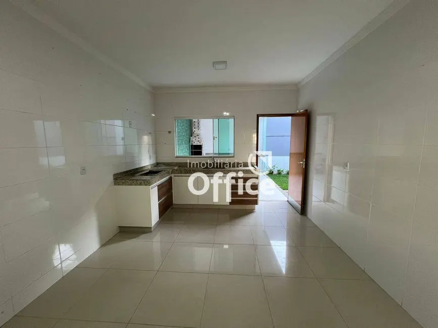 Foto 4 de Casa de Condomínio com 3 quartos à venda, 200m2 em Chácaras Colorado, Anapolis - GO