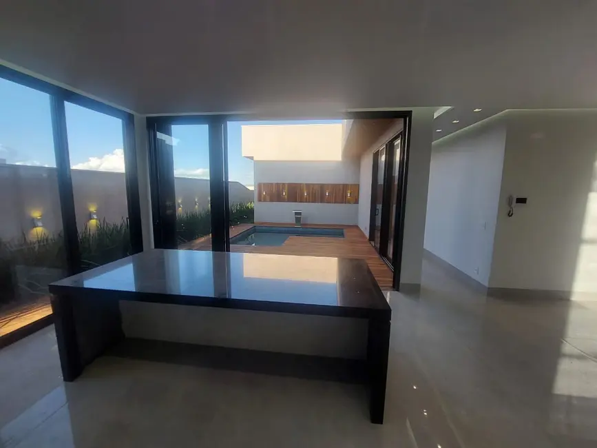 Foto 9 de Casa com 3 quartos à venda, 390m2 em Condomínio Residencial Grand Trianon, Anapolis - GO