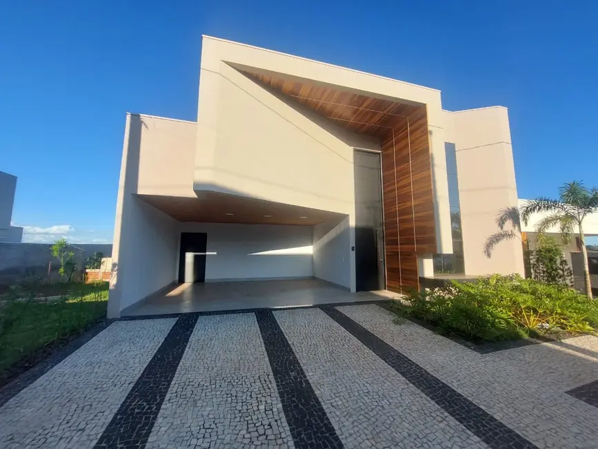 Foto 2 de Casa com 3 quartos à venda, 390m2 em Condomínio Residencial Grand Trianon, Anapolis - GO