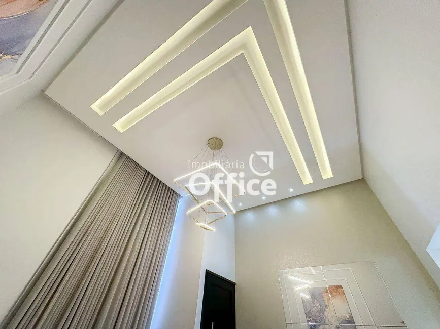 Foto 4 de Casa com 3 quartos à venda, 300m2 em Parque Brasília 2ª Etapa, Anapolis - GO