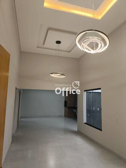Foto 2 de Casa com 3 quartos à venda, 200m2 em Jardim Itália, Anapolis - GO