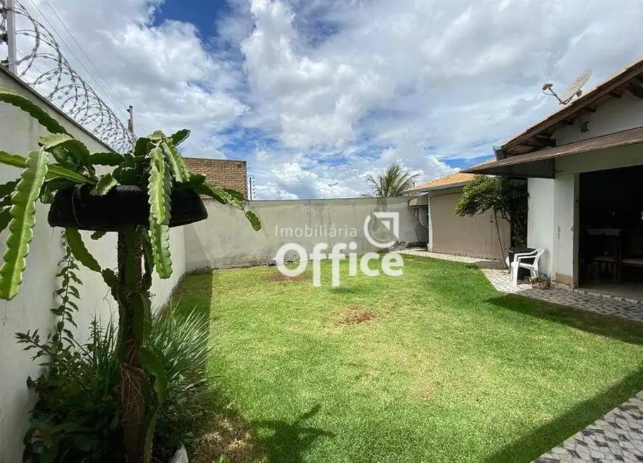 Foto 7 de Casa com 3 quartos à venda, 420m2 em Anápolis City, Anapolis - GO