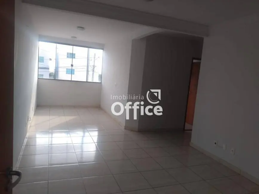 Foto 4 de Apartamento com 3 quartos à venda, 75m2 em Jardim Goiano, Anapolis - GO