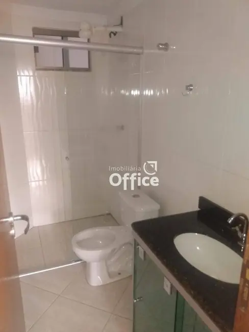 Foto 8 de Apartamento com 3 quartos à venda, 75m2 em Jardim Goiano, Anapolis - GO