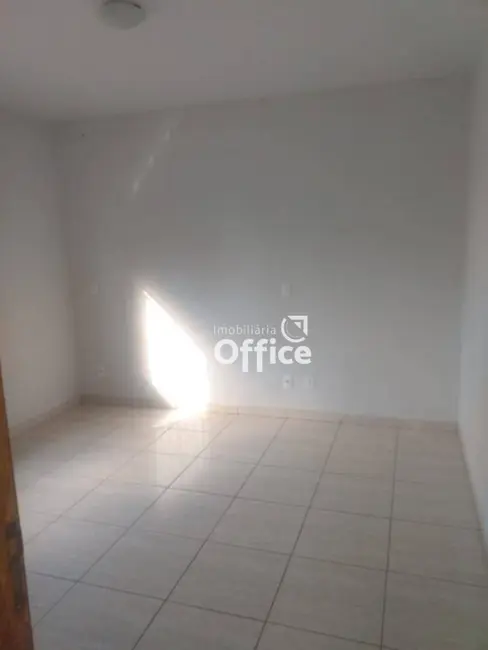 Foto 6 de Apartamento com 3 quartos à venda, 75m2 em Jardim Goiano, Anapolis - GO