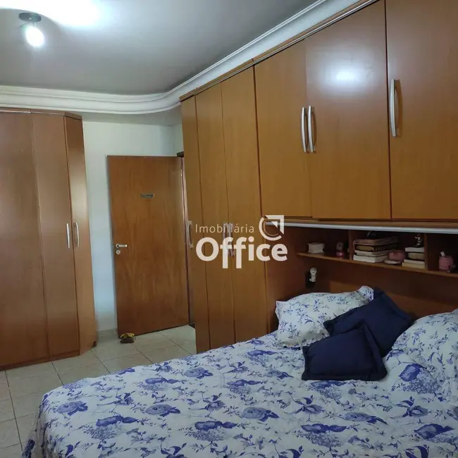 Casa com 3 quartos à venda, 600m2 em Parque Brasília 2ª Etapa, Anapolis - GO - imagem 6 Foto 6 de Casa com 3 quartos à venda, 600m2 em Parque Brasília 2ª Etapa, Anapolis - GO