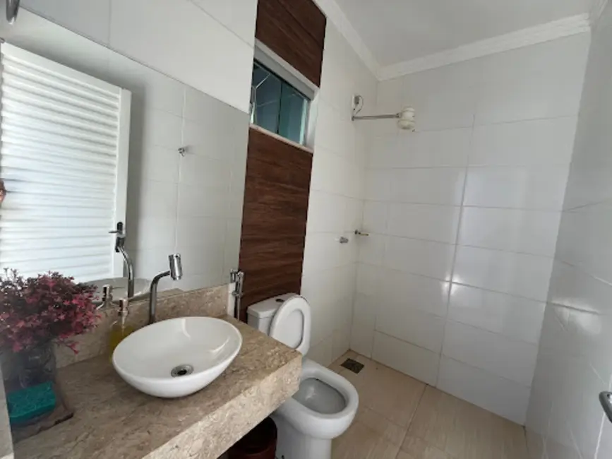 Foto 9 de Casa com 3 quartos à venda, 360m2 em Anápolis City, Anapolis - GO