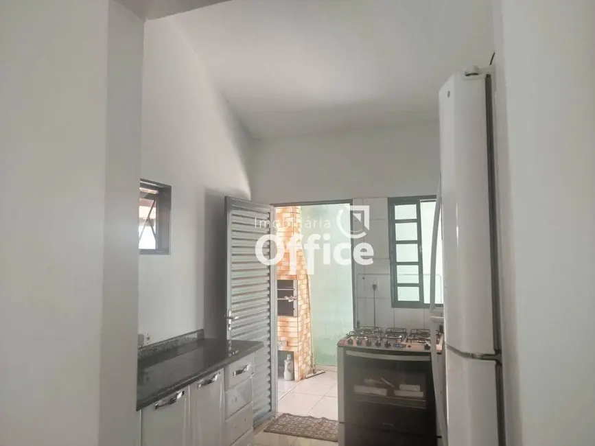 Casa com 2 quartos à venda, 200m2 em Residencial Ipanema, Anapolis - GO - imagem 9 Foto 9 de Casa com 2 quartos à venda, 200m2 em Residencial Ipanema, Anapolis - GO
