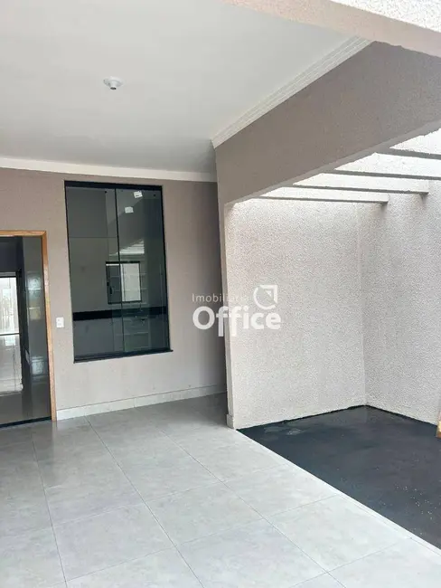 Foto 1 de Casa com 3 quartos à venda, 150m2 em Anapolis - GO