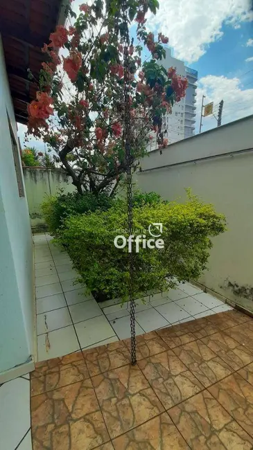 Foto 4 de Casa com 4 quartos à venda, 490m2 em Jundiaí, Anapolis - GO