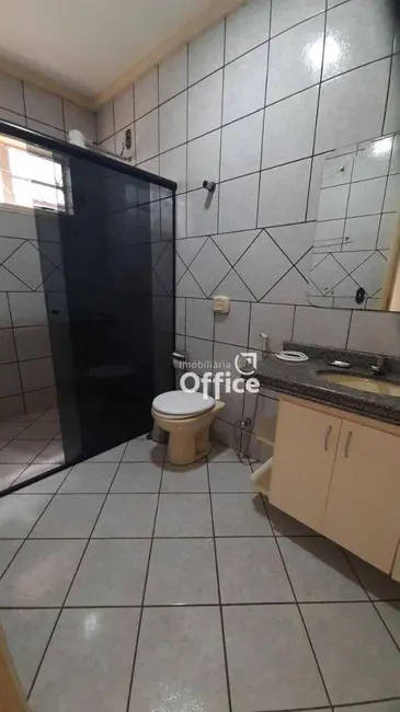Foto 9 de Casa com 4 quartos à venda, 490m2 em Jundiaí, Anapolis - GO