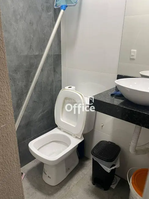 Casa com 3 quartos à venda, 270m2 em Setor Summerville, Anapolis - GO - imagem 2 Foto 2 de Casa com 3 quartos à venda, 270m2 em Setor Summerville, Anapolis - GO