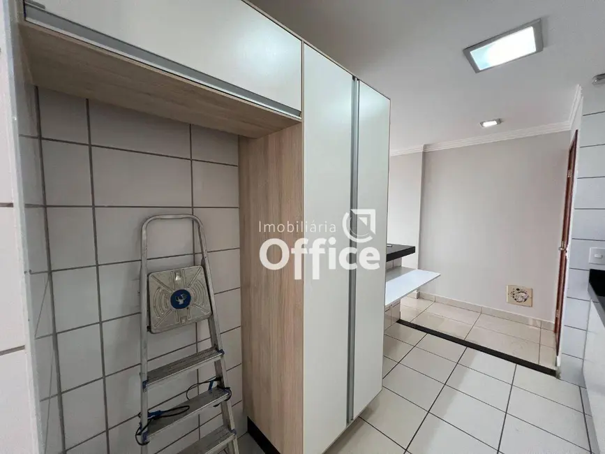 Foto 8 de Apartamento com 3 quartos para alugar, 90m2 em Jundiaí, Anapolis - GO