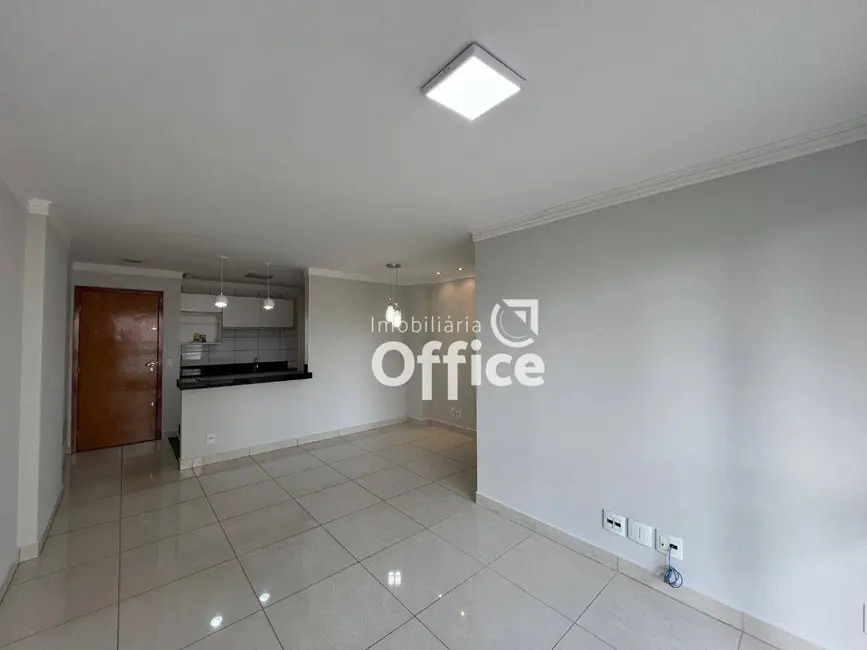 Foto 2 de Apartamento com 3 quartos para alugar, 90m2 em Jundiaí, Anapolis - GO