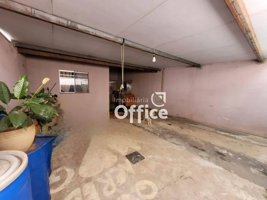 Casa com 3 quartos à venda, 150m2 em Anapolis - GO - imagem 3 Foto 3 de Casa com 3 quartos à venda, 150m2 em Anapolis - GO