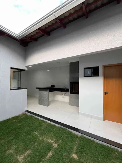 Foto 2 de Casa com 3 quartos à venda, 200m2 em Loteamento Residencial Verona, Anapolis - GO