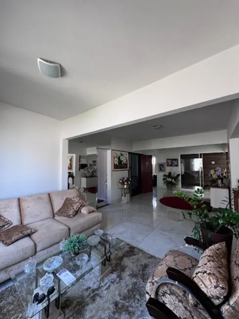 Sobrado com 3 quartos à venda, 500m2 em Jundiaí, Anapolis - GO - imagem 4 Foto 4 de Sobrado com 3 quartos à venda, 500m2 em Jundiaí, Anapolis - GO