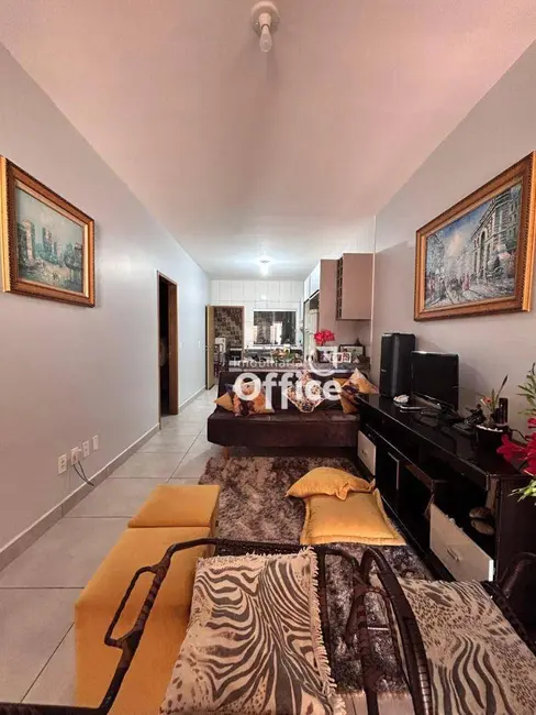 Casa com 3 quartos à venda, 150m2 em Residencial Dom Felipe, Anapolis - GO - imagem 3 Foto 3 de Casa com 3 quartos à venda, 150m2 em Residencial Dom Felipe, Anapolis - GO