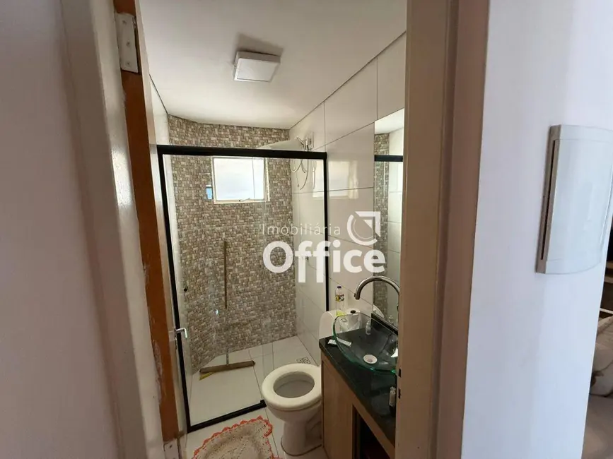 Foto 5 de Apartamento com 2 quartos à venda, 57m2 em Conjunto IAPC, Anapolis - GO
