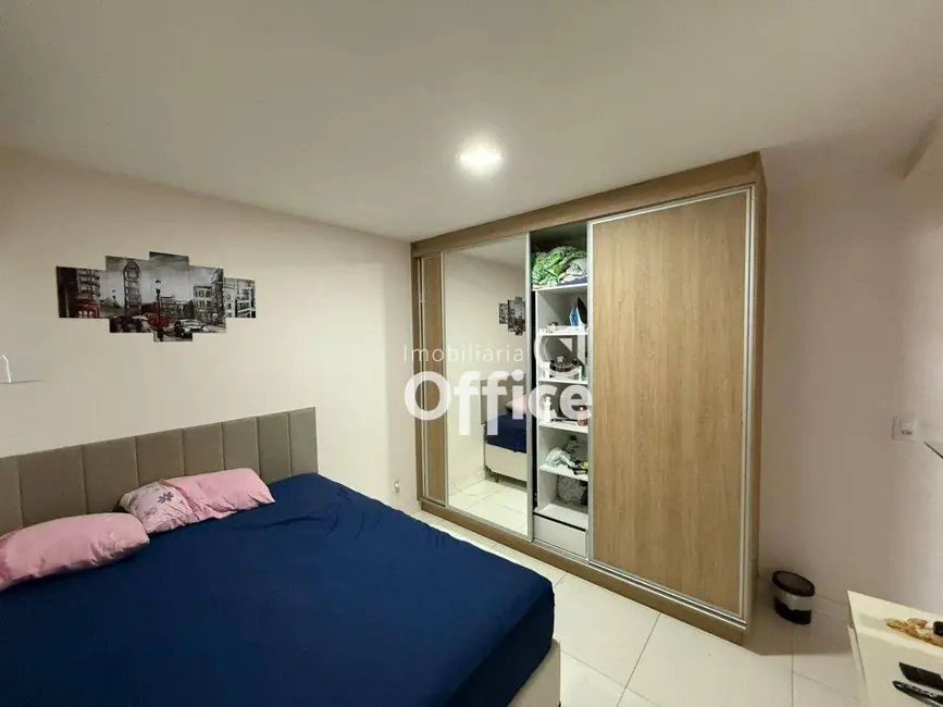 Foto 7 de Apartamento com 2 quartos à venda, 57m2 em Conjunto IAPC, Anapolis - GO