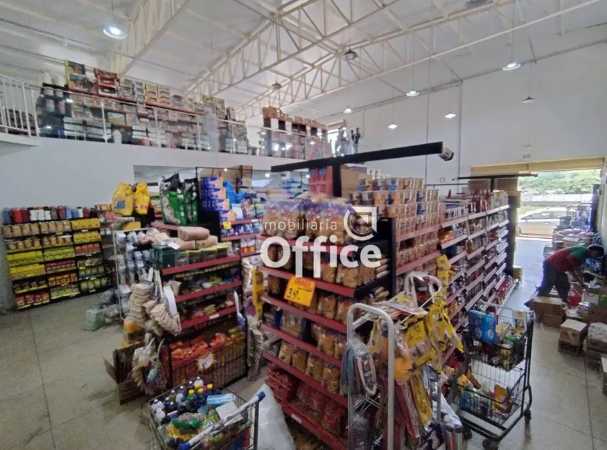 Loja à venda, 600m2 em Conjunto Habitacional Vila União, Anapolis - GO - imagem 9 Foto 9 de Loja à venda, 600m2 em Conjunto Habitacional Vila União, Anapolis - GO