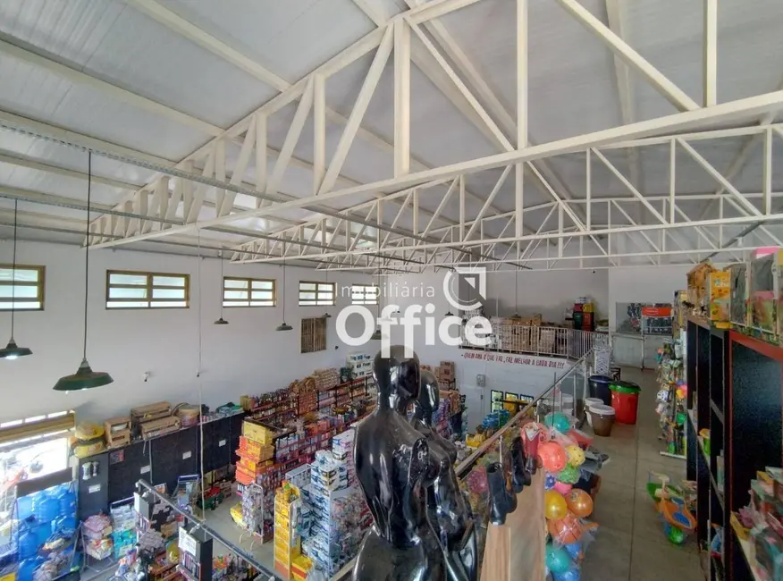 Loja à venda, 600m2 em Conjunto Habitacional Vila União, Anapolis - GO - imagem 3 Foto 3 de Loja à venda, 600m2 em Conjunto Habitacional Vila União, Anapolis - GO
