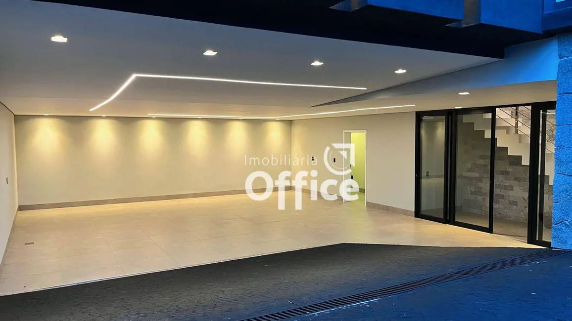Casa com 3 quartos à venda, 445m2 em Anapolis - GO - imagem 5 Foto 5 de Casa com 3 quartos à venda, 445m2 em Anapolis - GO