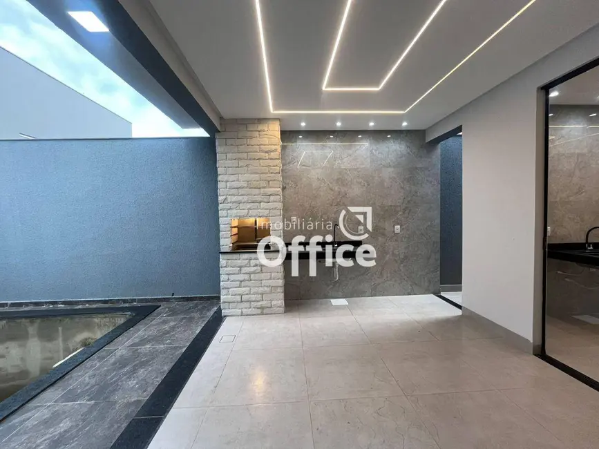 Casa com 3 quartos à venda, 200m2 em Residencial Ayrton Senna, Anapolis - GO - imagem 4 Foto 4 de Casa com 3 quartos à venda, 200m2 em Residencial Ayrton Senna, Anapolis - GO