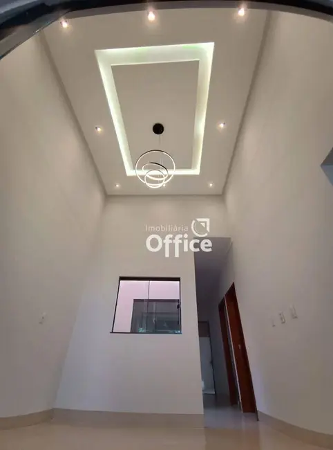 Casa com 3 quartos à venda, 170m2 em Residencial Dom Felipe, Anapolis - GO - imagem 2 Foto 2 de Casa com 3 quartos à venda, 170m2 em Residencial Dom Felipe, Anapolis - GO