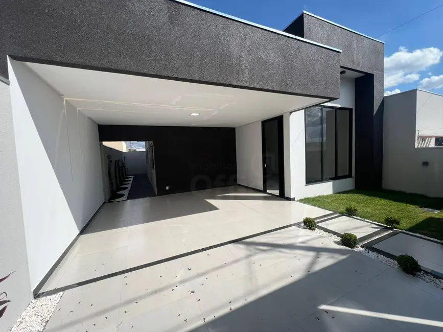 Foto 1 de Casa com 3 quartos à venda, 200m2 em Jardim Itália, Anapolis - GO