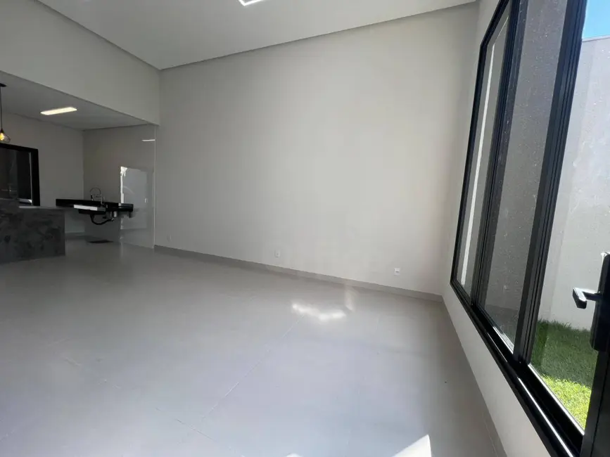 Foto 5 de Casa com 3 quartos à venda, 200m2 em Jardim Itália, Anapolis - GO