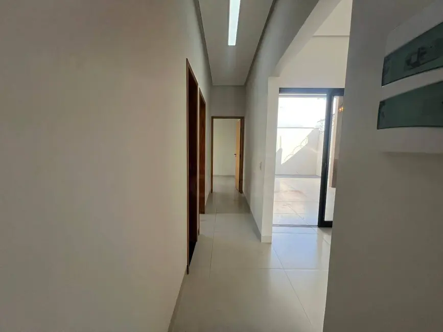 Foto 8 de Casa com 3 quartos à venda, 200m2 em Jardim Itália, Anapolis - GO