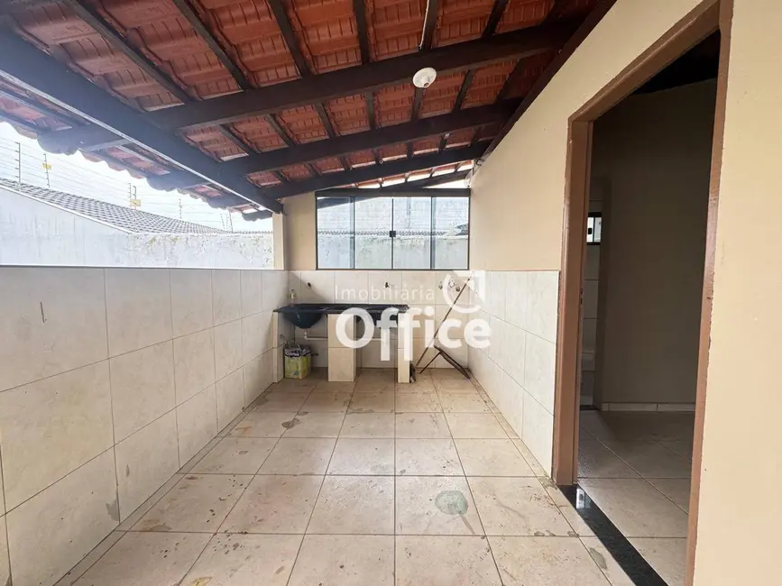 Foto 2 de Casa com 3 quartos à venda, 300m2 em Setor Sul Jamil Miguel, Anapolis - GO