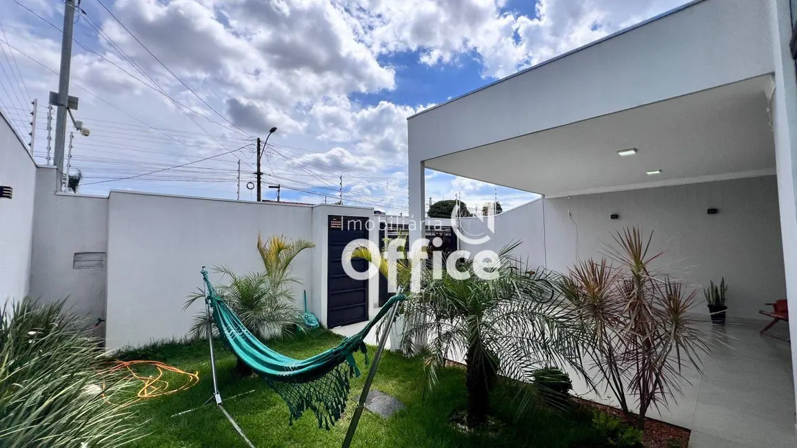 Foto 4 de Casa com 3 quartos à venda, 300m2 em Jardim das Américas 3ª Etapa, Anapolis - GO