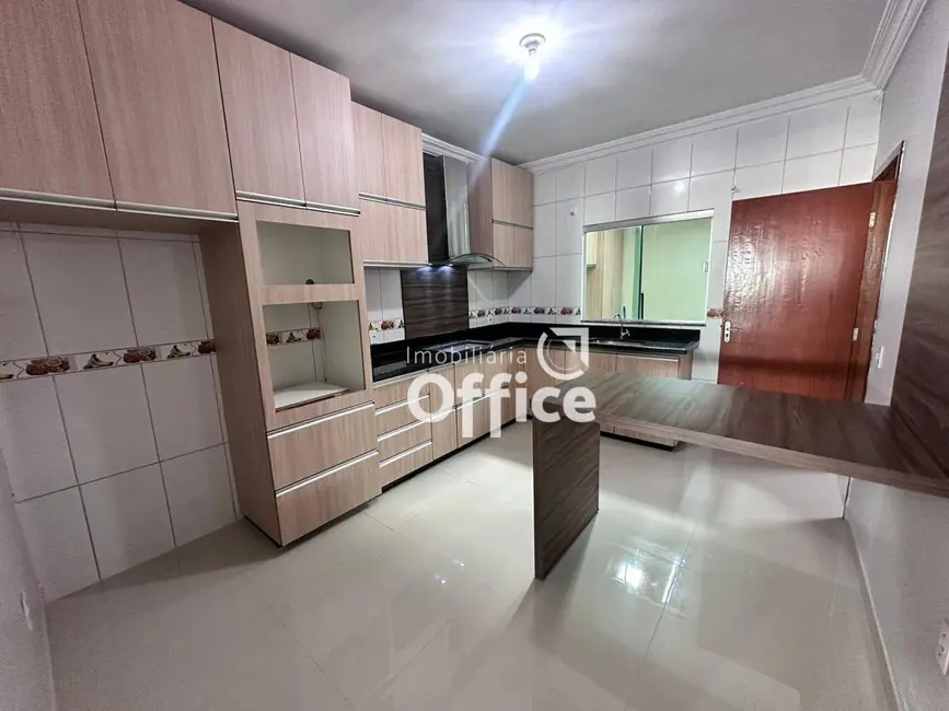 Foto 4 de Casa com 3 quartos à venda, 212m2 em Residencial Aldeia dos Sonhos, Anapolis - GO