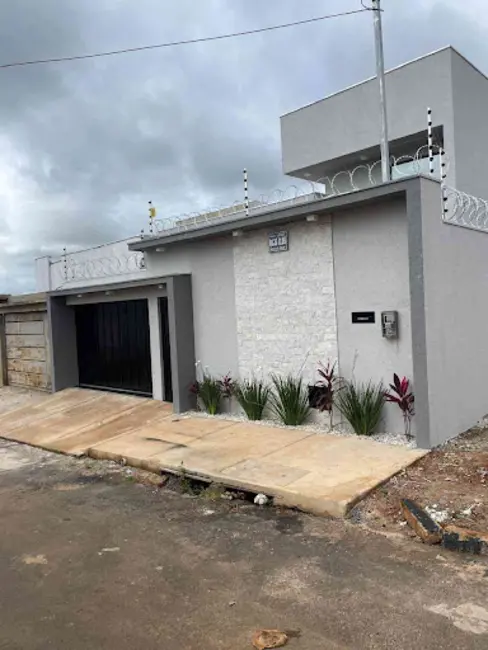 Foto 2 de Casa com 3 quartos à venda, 200m2 em Anapolis - GO