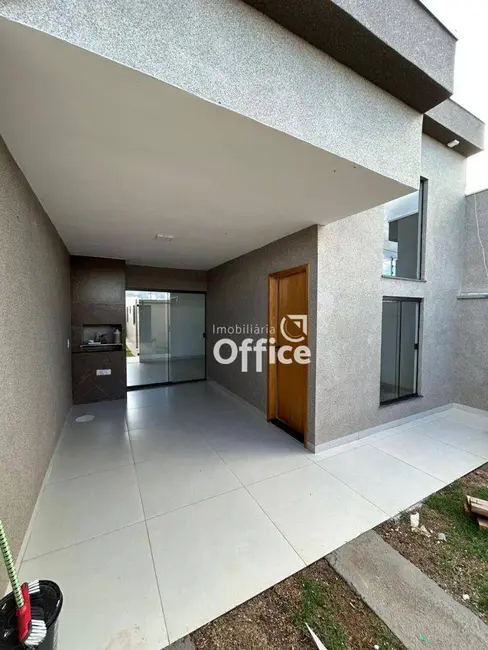 Foto 2 de Casa com 3 quartos à venda, 150m2 em Anapolis - GO