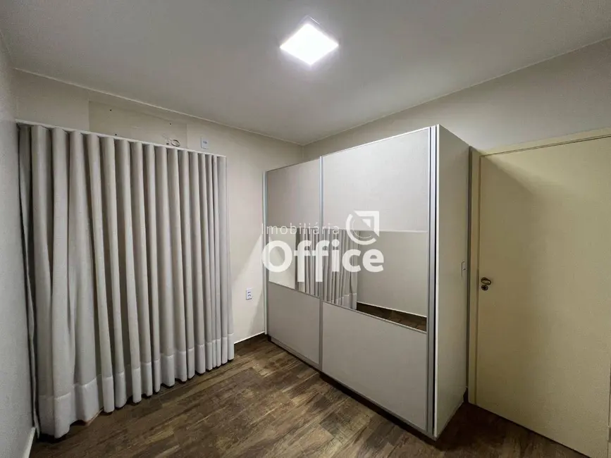 Foto 8 de Apartamento com 3 quartos para alugar, 95m2 em Setor Central, Anapolis - GO