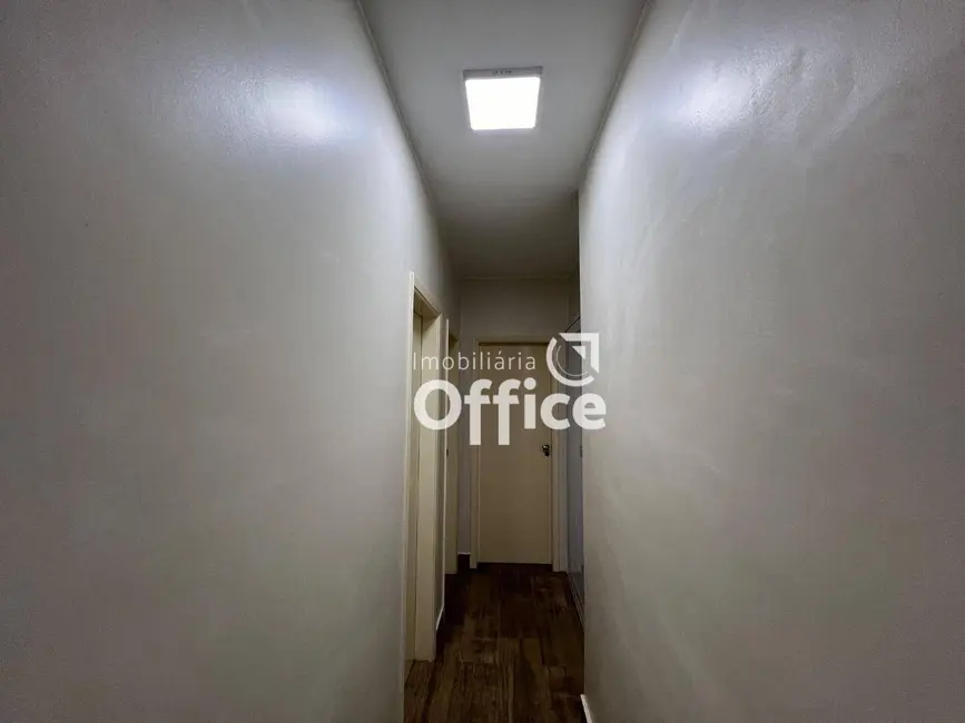 Foto 6 de Apartamento com 3 quartos para alugar, 95m2 em Setor Central, Anapolis - GO