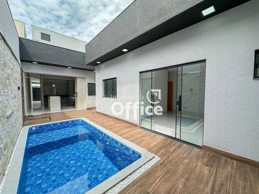 Foto 1 de Casa com 3 quartos à venda, 200m2 em Anapolis - GO