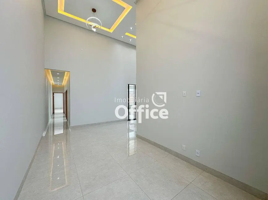 Foto 9 de Casa com 3 quartos à venda, 200m2 em Anapolis - GO