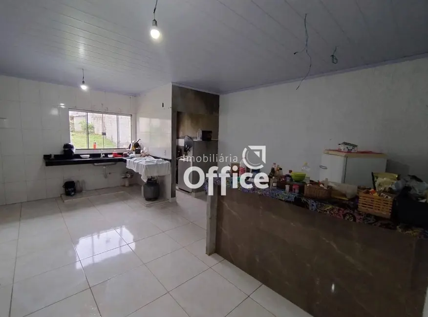 Foto 2 de Casa com 2 quartos à venda, 300m2 em Setor Sul, Anapolis - GO