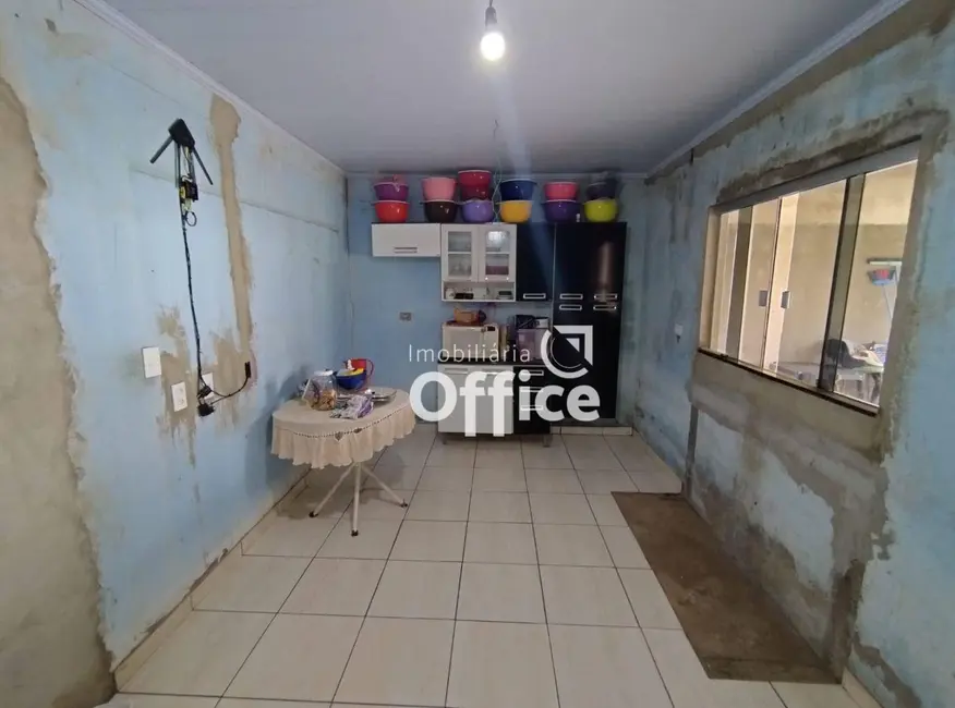 Foto 3 de Casa com 2 quartos à venda, 300m2 em Setor Sul, Anapolis - GO