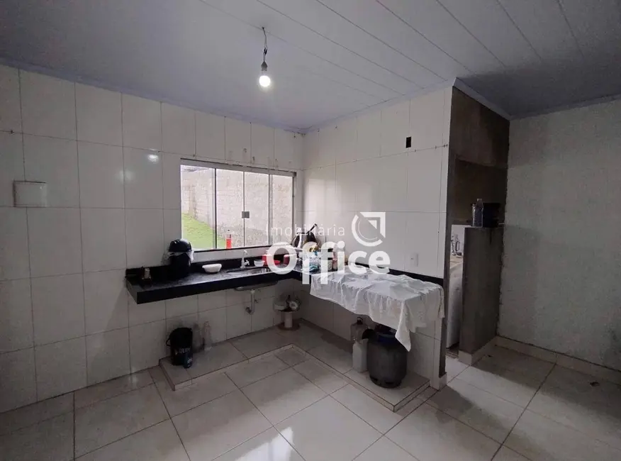 Foto 6 de Casa com 2 quartos à venda, 300m2 em Setor Sul, Anapolis - GO