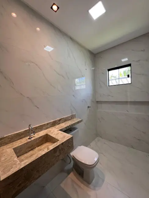 Foto 2 de Casa com 3 quartos à venda, 200m2 em Setor Lago dos Buritis, Anapolis - GO