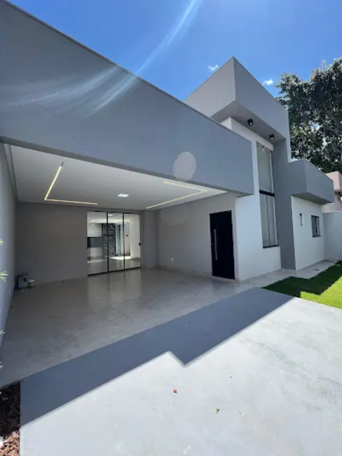 Foto 1 de Casa com 3 quartos à venda, 200m2 em Setor Lago dos Buritis, Anapolis - GO